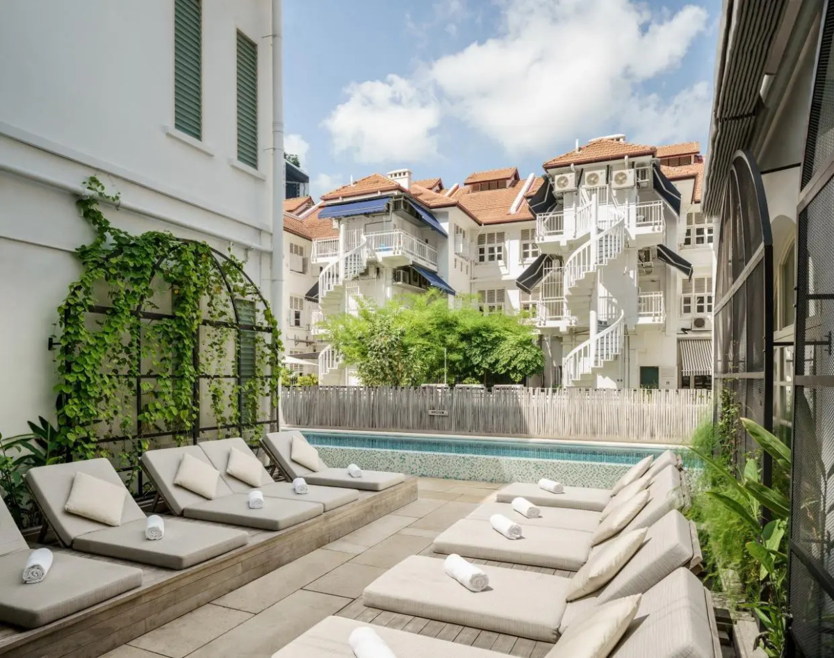 Maxwell Reserve Singapore, Autograph Collection