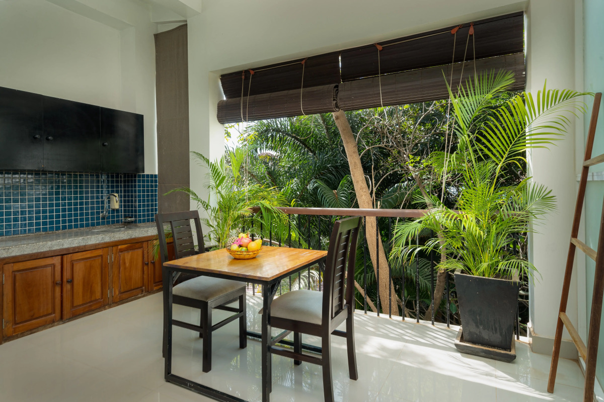 Landing Gold By Amatak