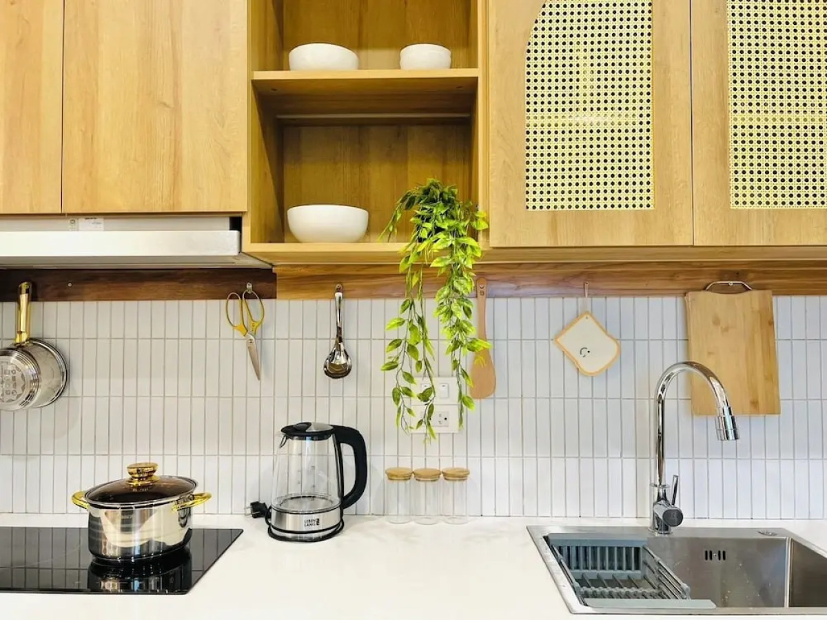 iRest Orange Tay Ho Lakeside Apartment