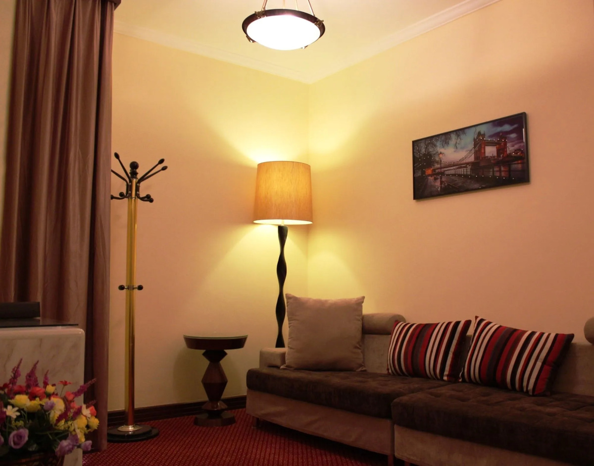 Al Khaleej Grand Hotel