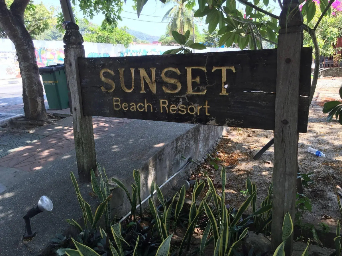 Sunset Beach Resort