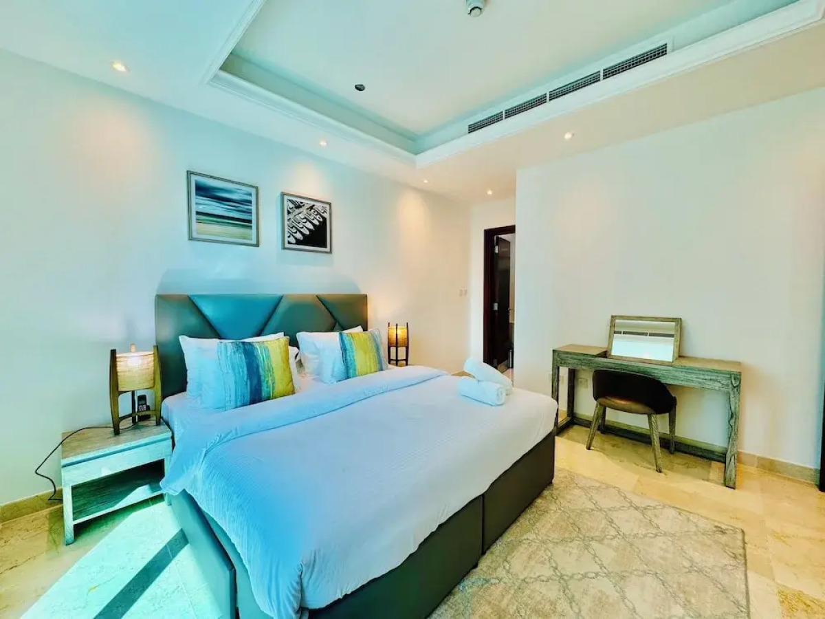 Venduras - Stunning 1BR At Orra Marina