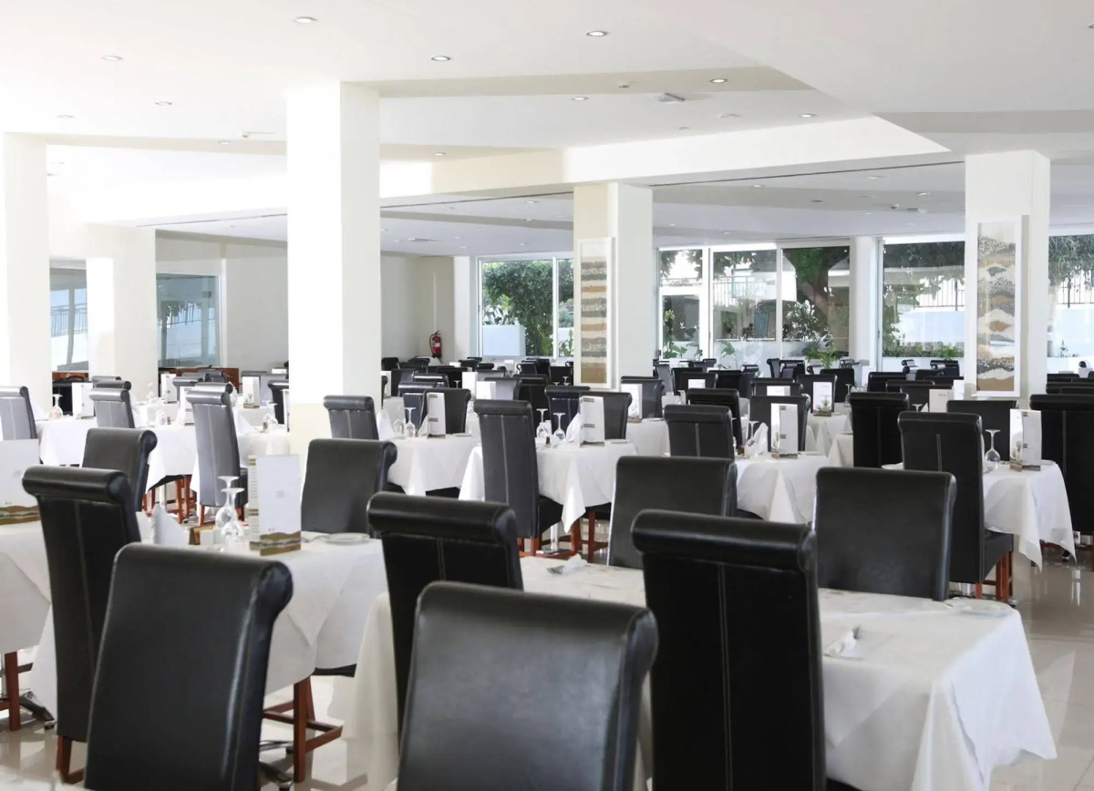 Vrissiana Boutique Beach Hotel