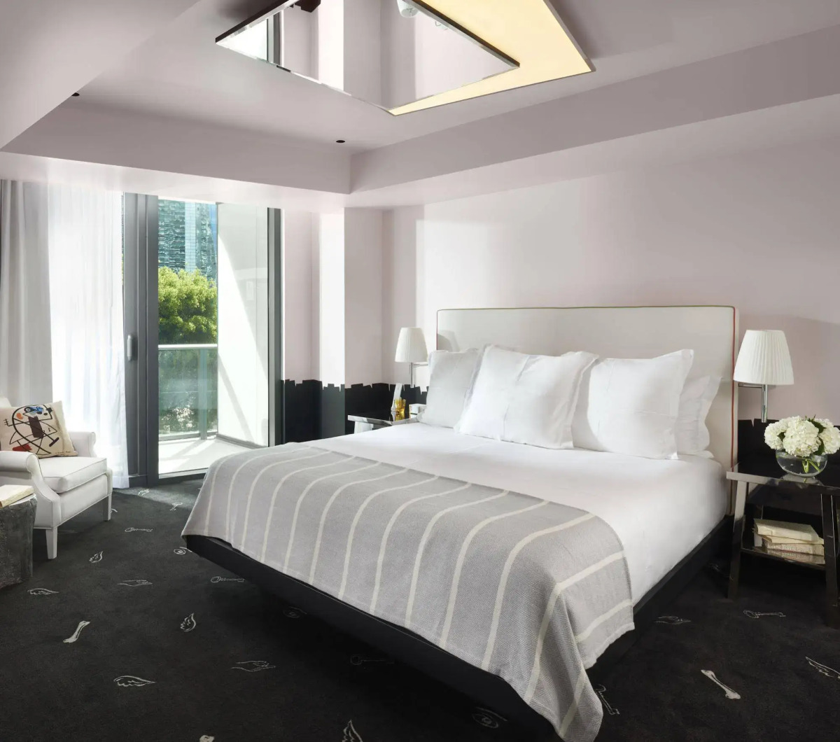 Отель Dua Miami Brickell, An Autograph Collection Hotel