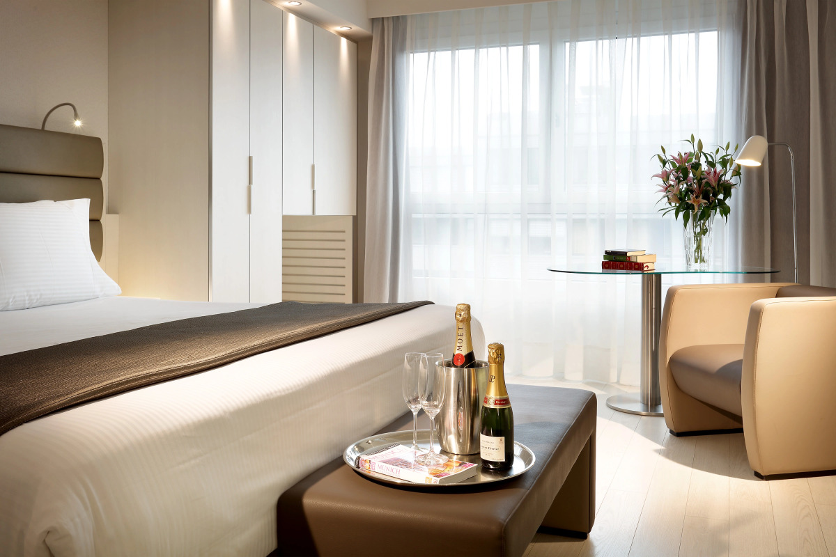 Eurostars Book Hotel