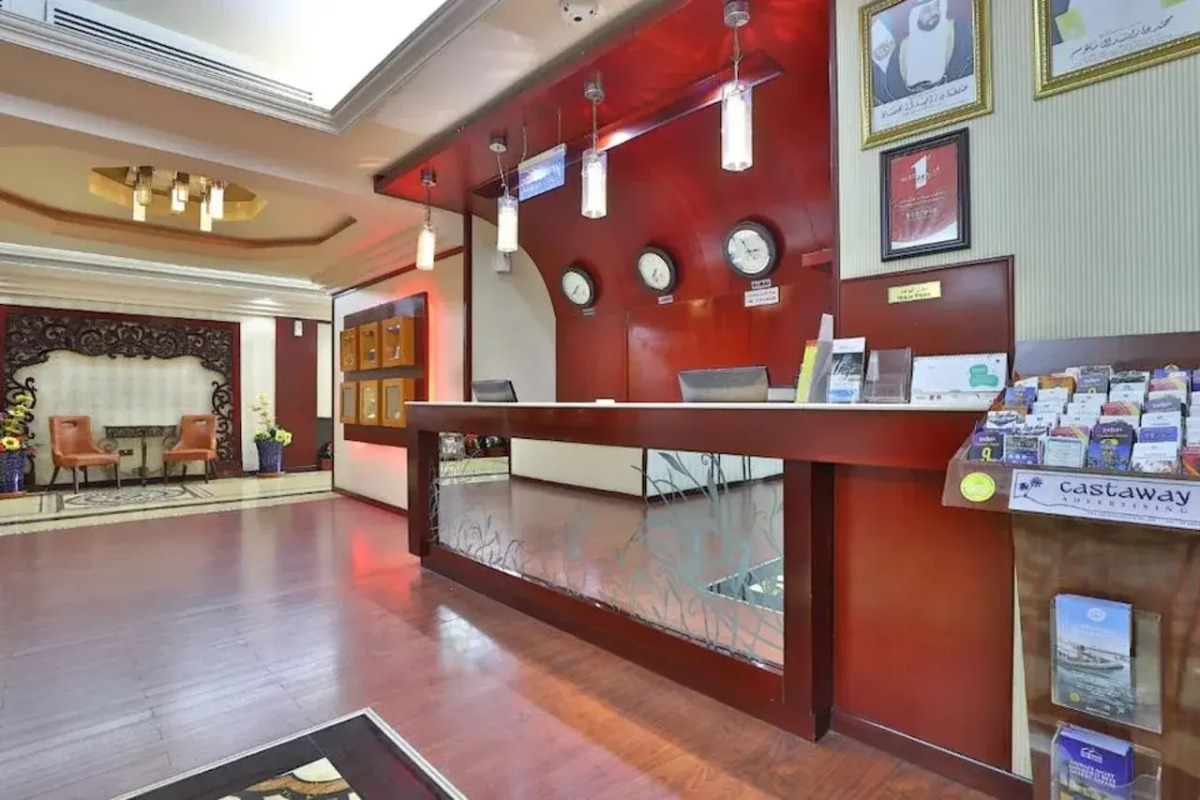 Palette Phoenix Hotel