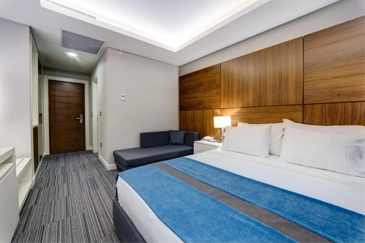 The Menord Hotel