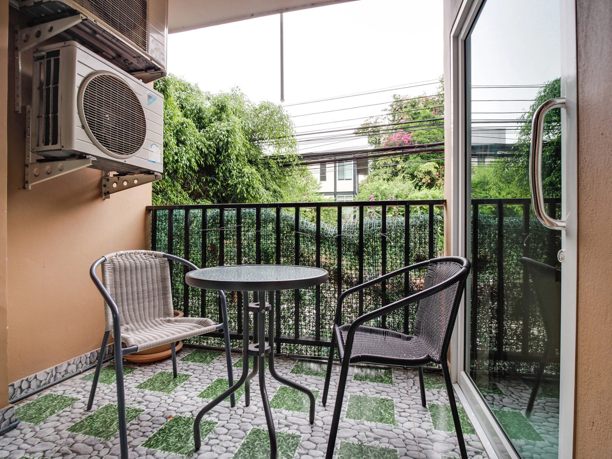 Patumnak Beach Guesthouse