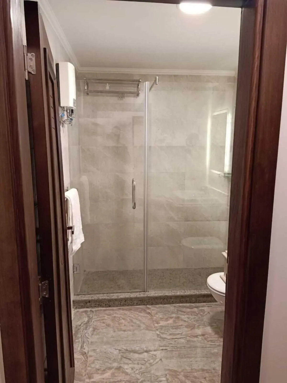 Jewel Al Nasr Hotel & Apartments