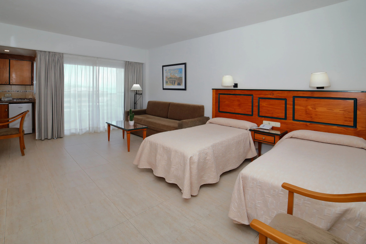 Aparthotel PYR Fuengirola