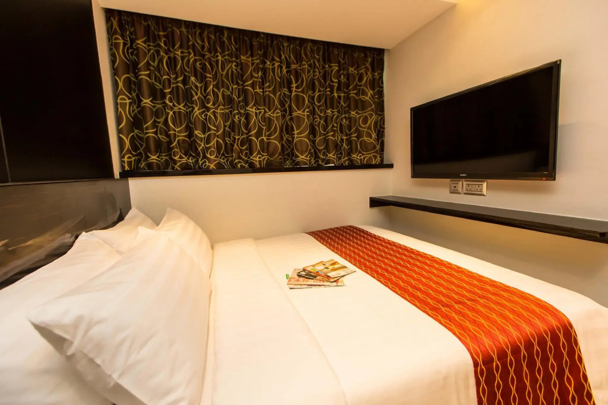 Noble Park Hotel