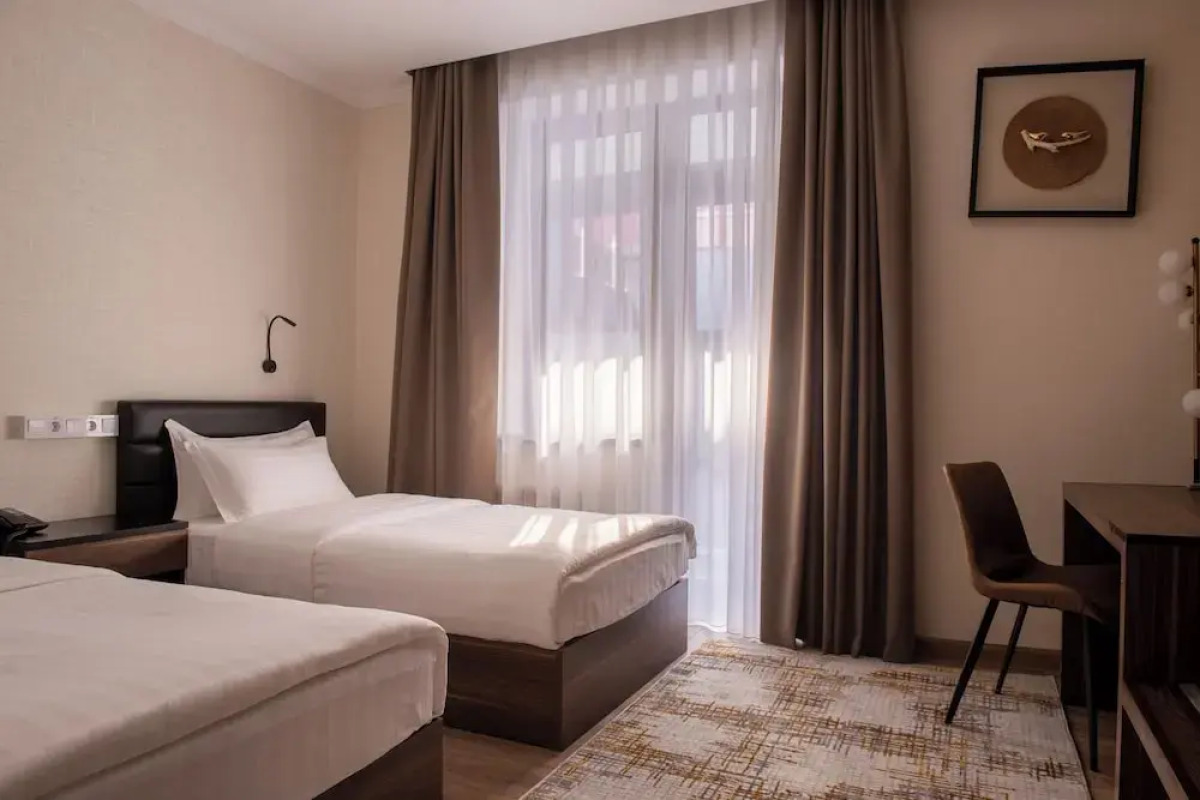 Отель Silk Road Premium