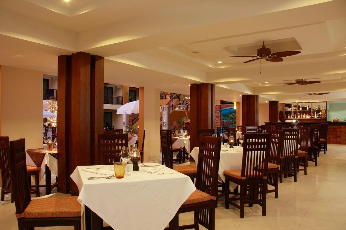 Diamond Cottage Resort & Spa