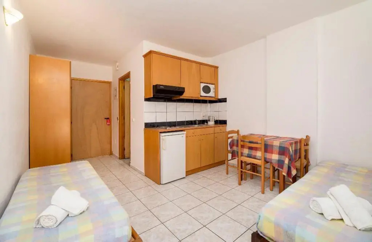 Horizon Beach Hotel