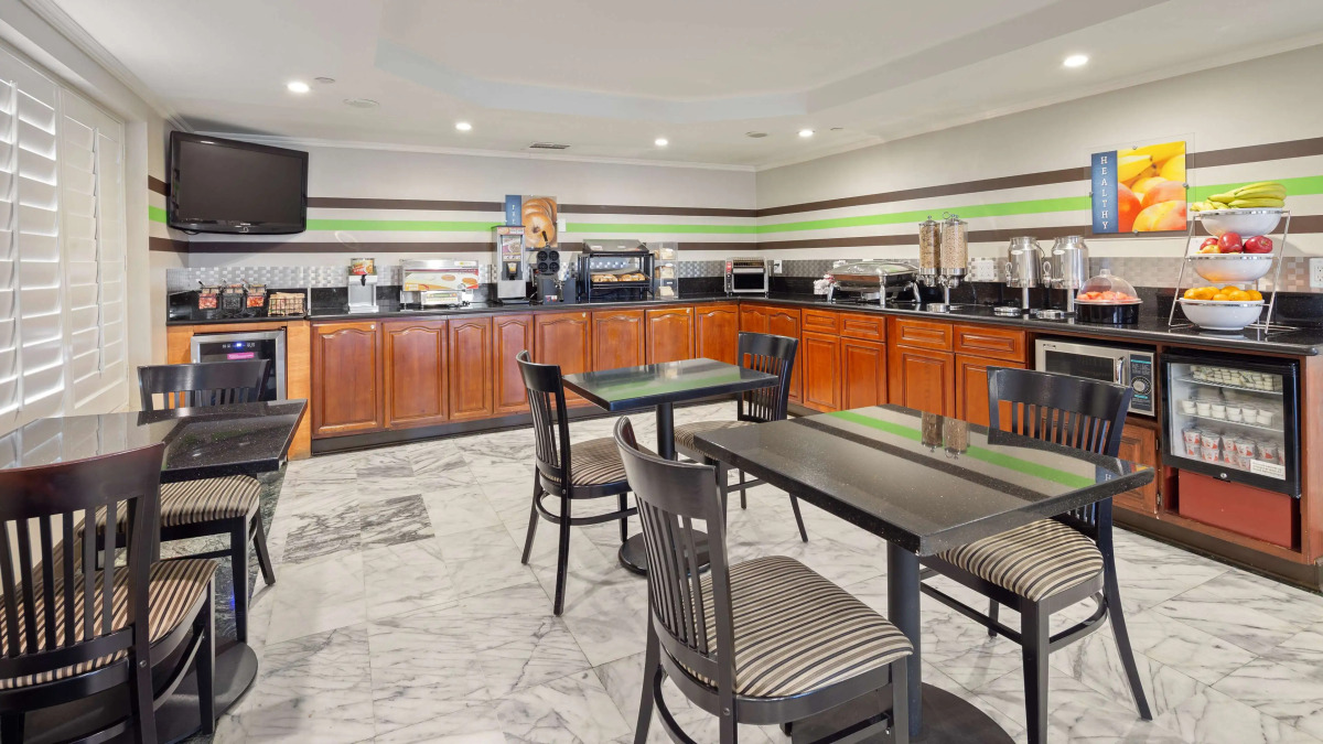 Best Western Pasadena Royale Inn & Suites