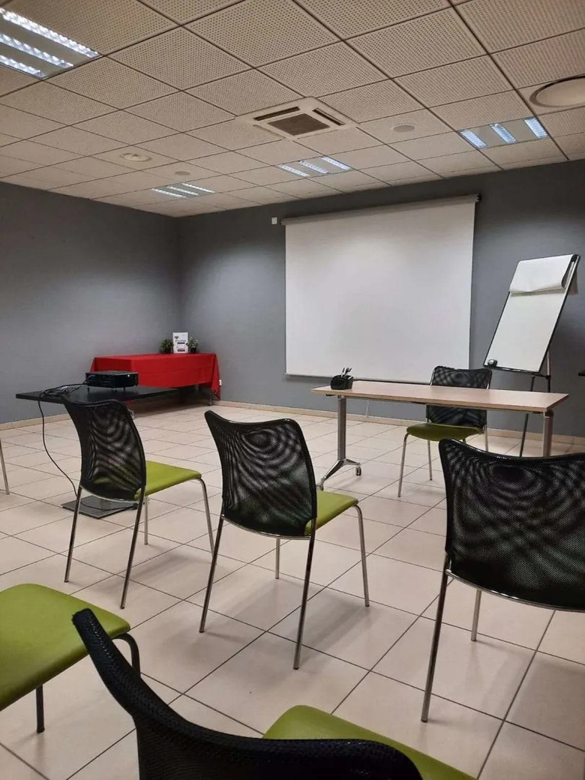 Q7 Lodge Lyon 7