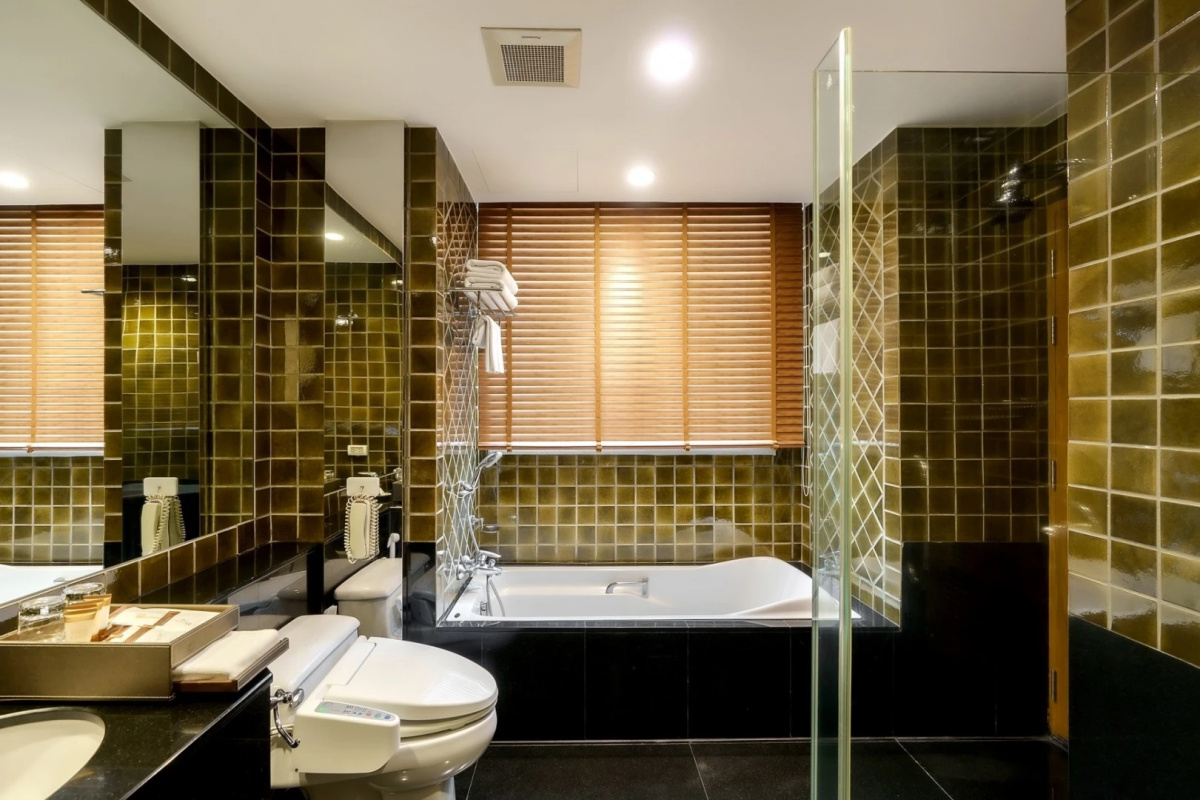 Отель Grande Centre Point Ploenchit