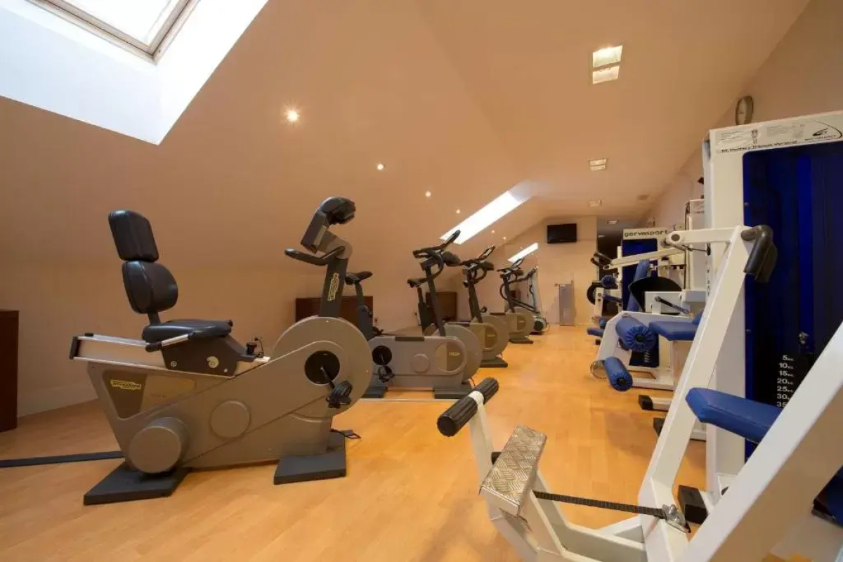 NH Collection Palacio de Burgos