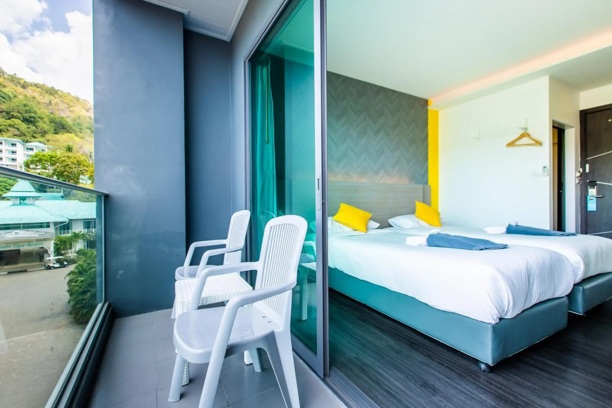 Wake Up Aonang Hotel