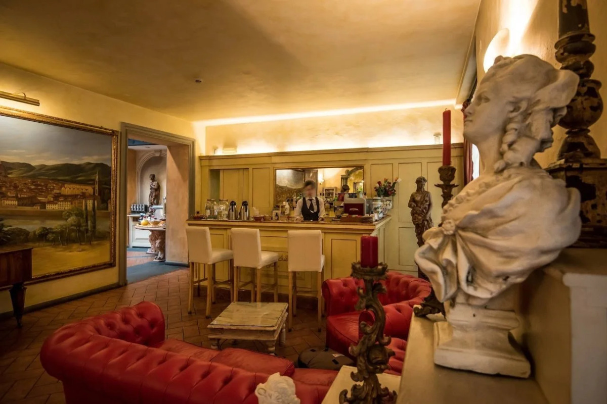 Hotel Alba Palace