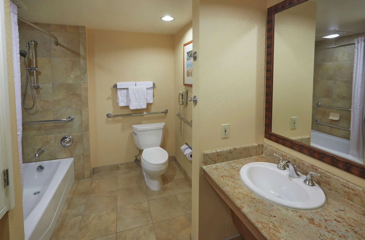 Hilton Hawaiian Village Waikiki Beach Resort