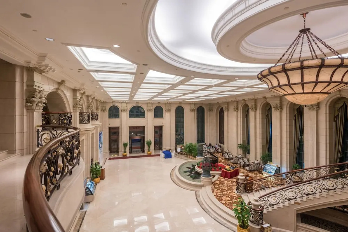 Отель Sanya Baohong