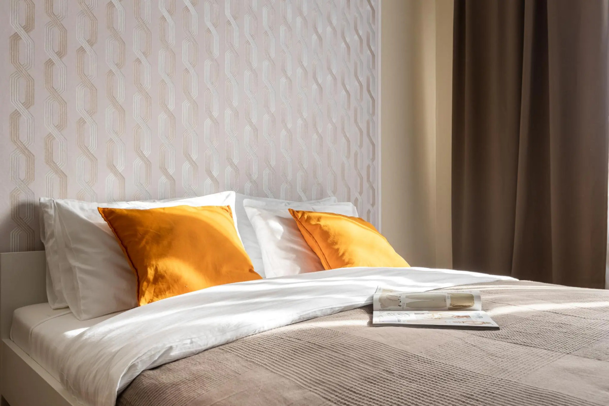 Tolstoy Apart Лейтейзена 9