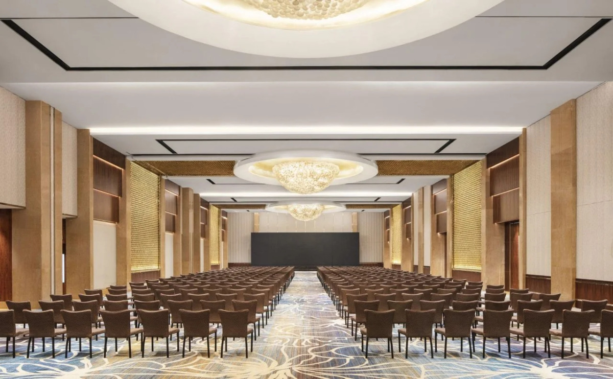 Sheraton Grand Shanghai Pudong Hotel & Residences