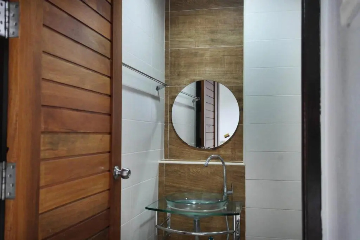 Tachang Airport Hotel