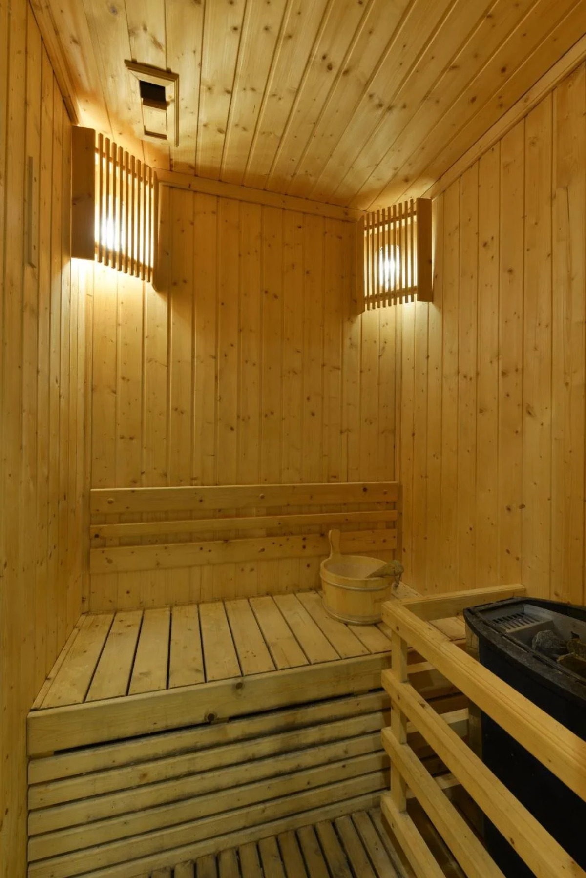 The Grass Serviced Suites by At Mind