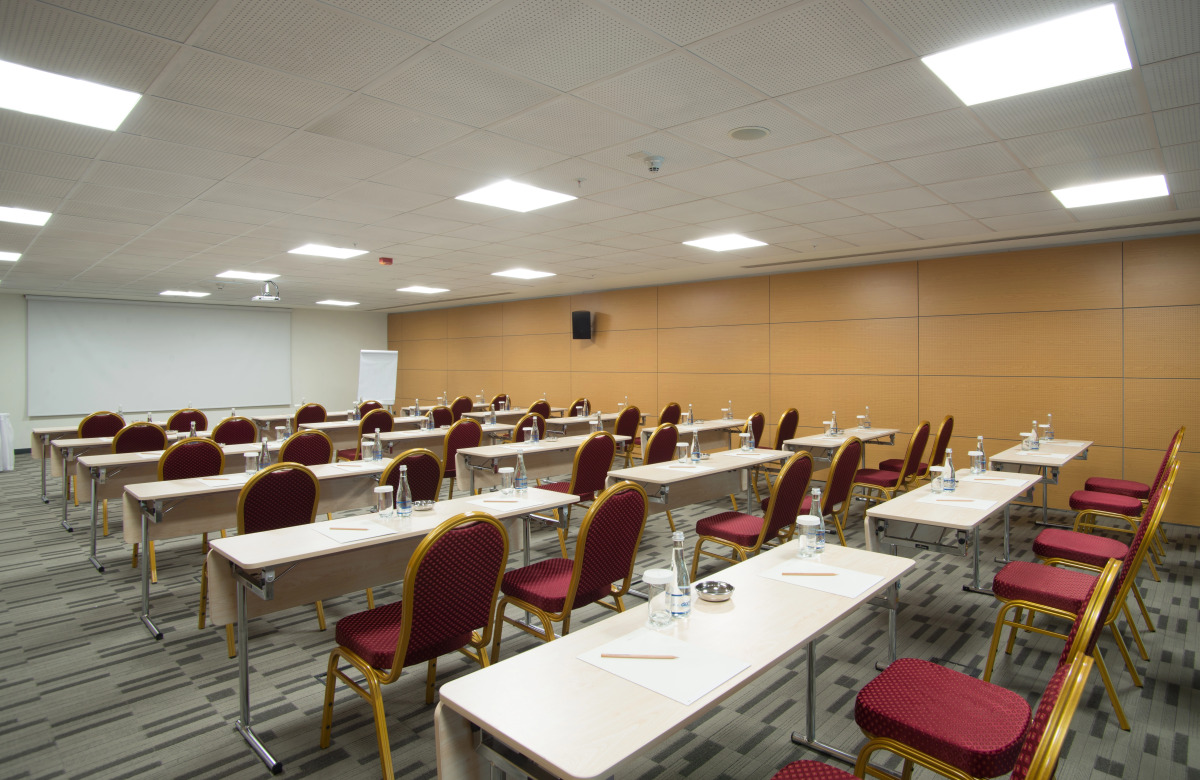 Tav Airport Hotel Izmir