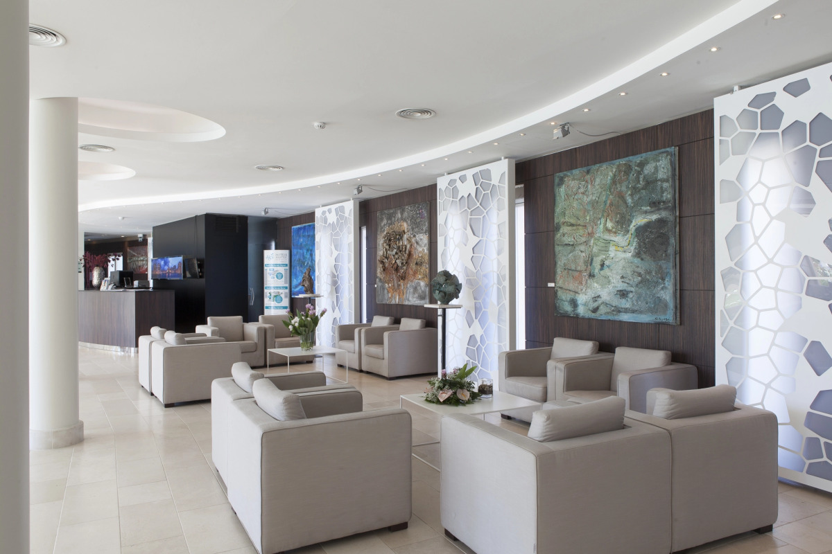 Isola Sacra Rome Airport