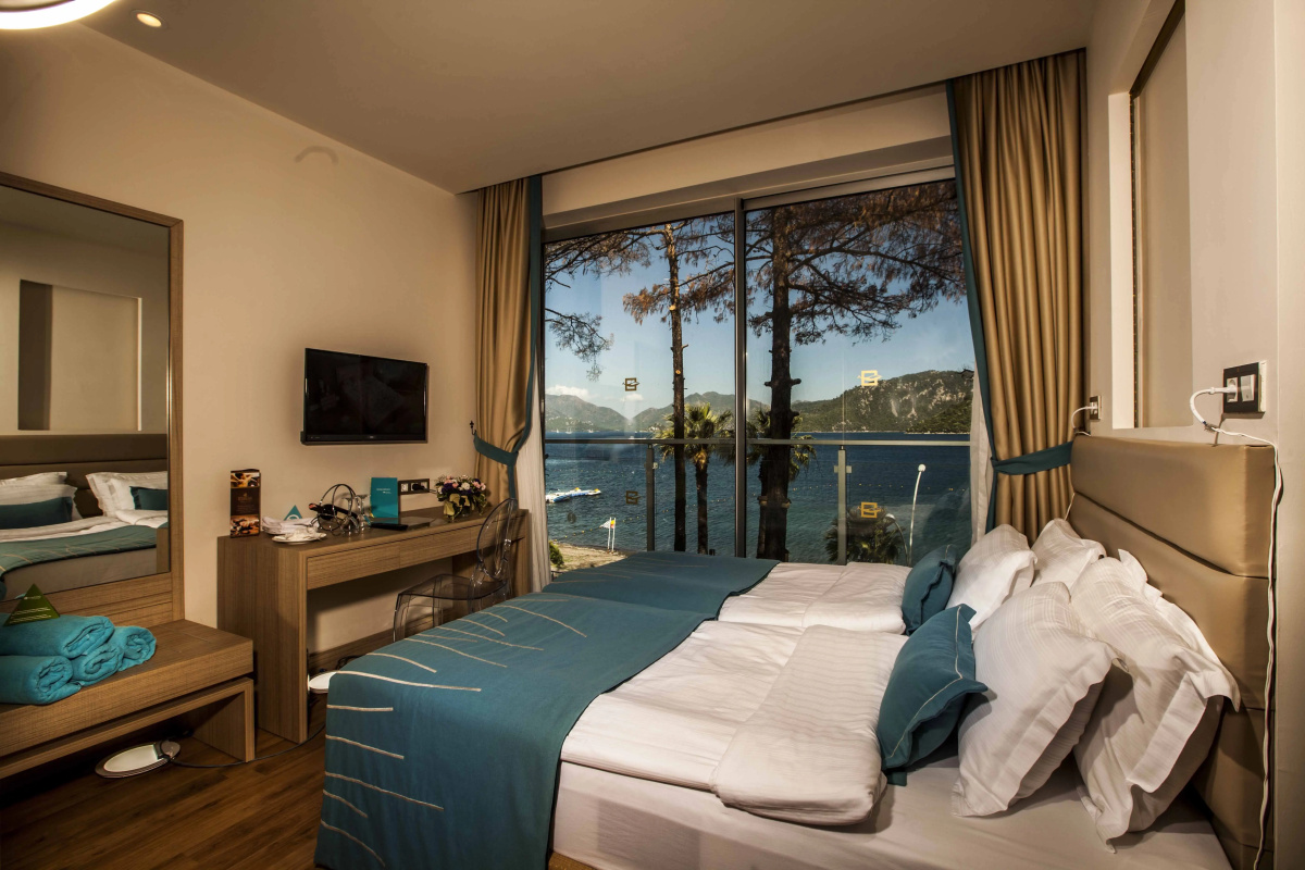 Orka Lotus Beach