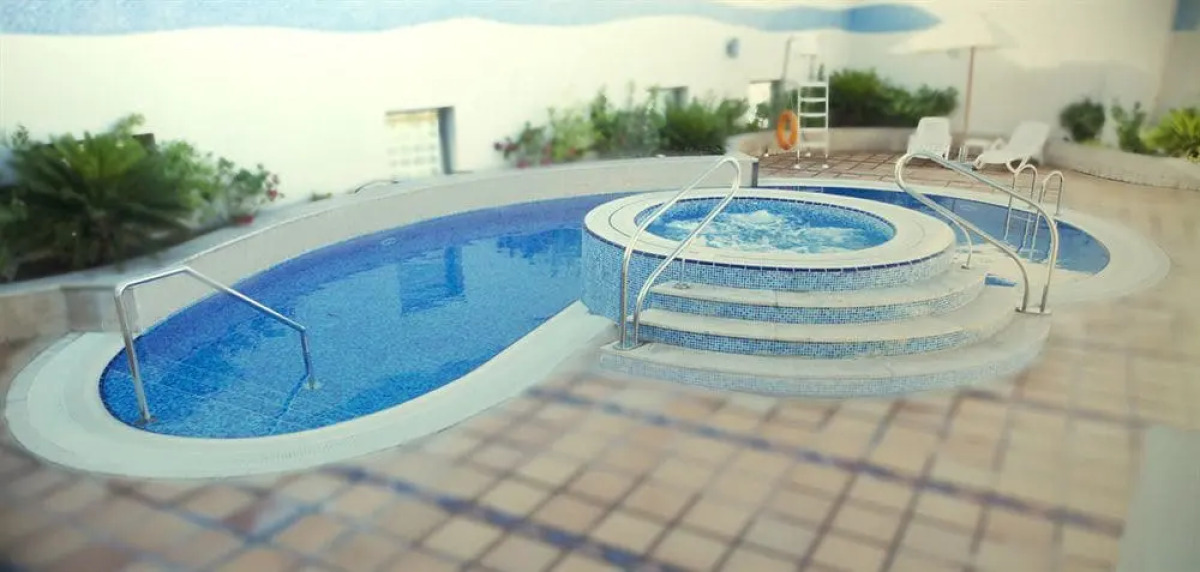 Отель Grand Belle Vue 