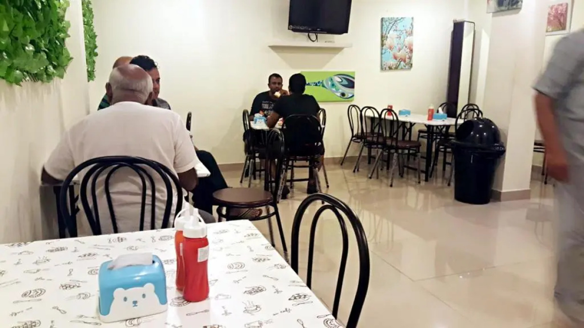 Royal Q&D Suites Hotel