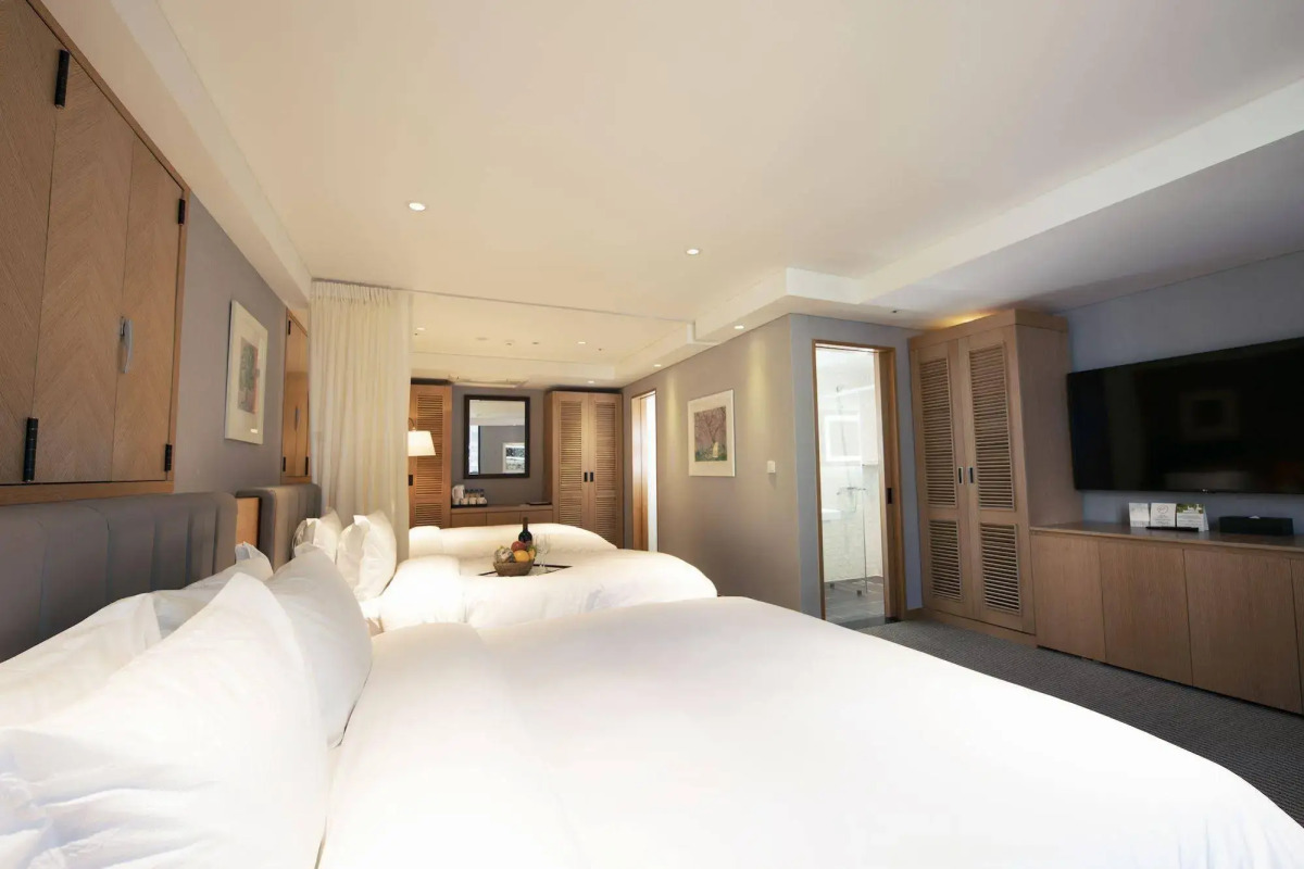 Travelodge Myeongdong City Hall