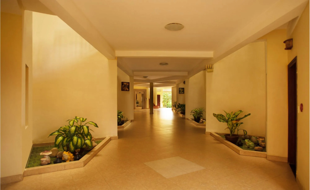 Golden Coast Resort and Spa