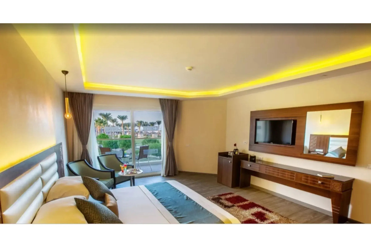 Pickalbatros Royal Moderna Resort