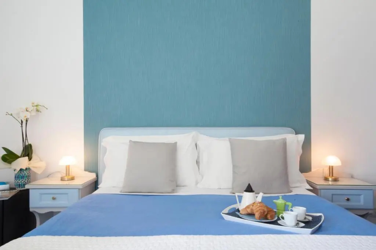 Piazza Tasso B&B