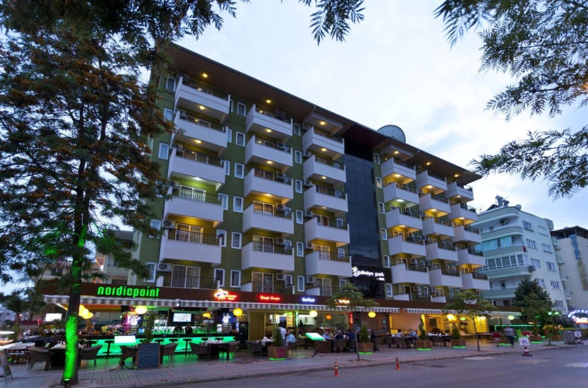 Royalisa City Apart Hotel