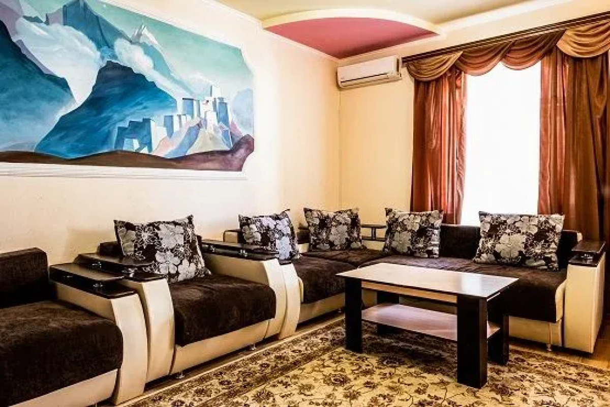 Сюрприз на ул Яблочкова д. 34а