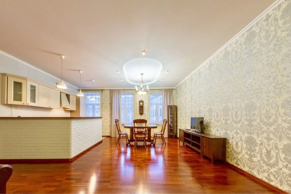 Апартаменты «hth24 на Владимирском пр-те»