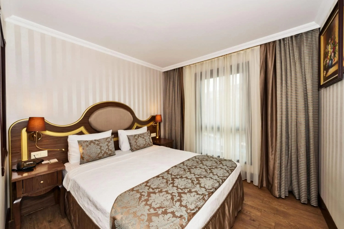 The Central Hotel