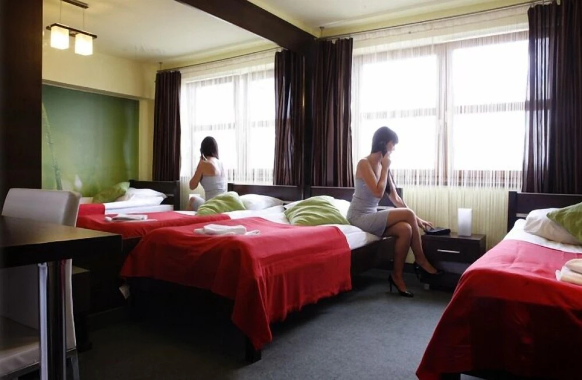 Sunny Hotel