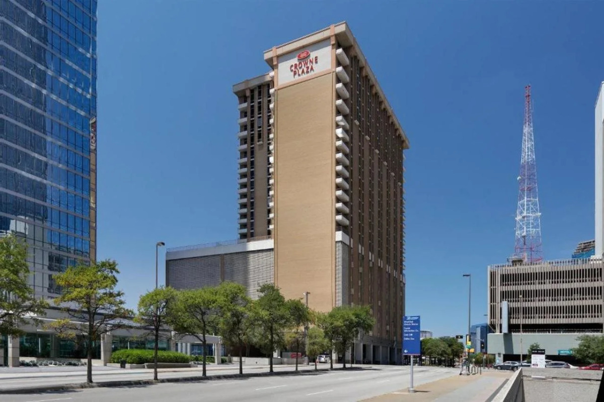 Crowne Plaza Dallas Downtown by IHG