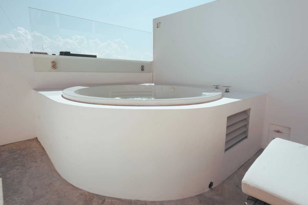 Antera Hotel & Residences