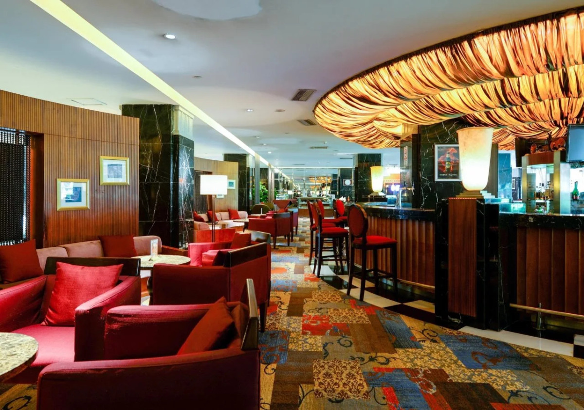 Dong Fang Hotel Guangzhou