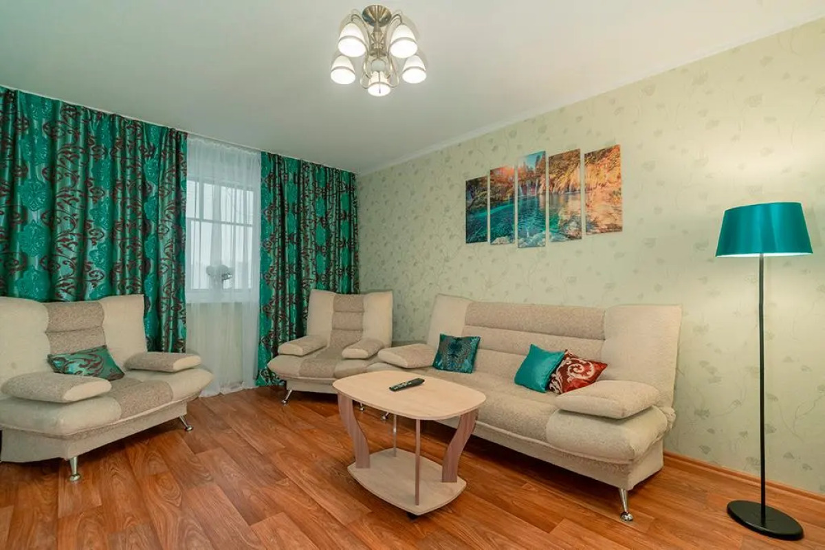 Пять звезд на Спортивная