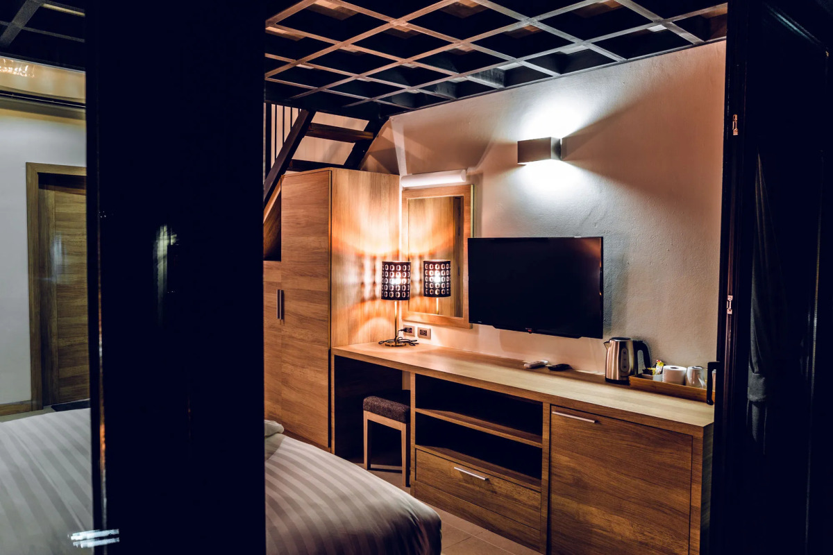 15 Palms Beach Resort