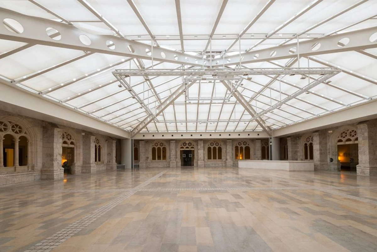 NH Collection Palacio de Burgos